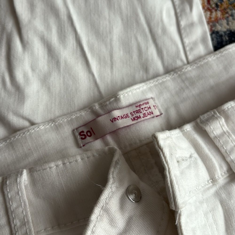 White jeans - Picture 2 of 2